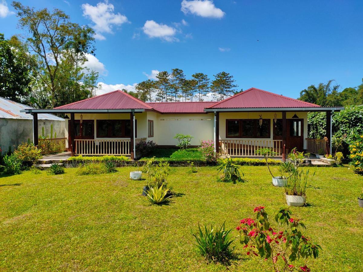 Ilasan Cottage. Tomohon Exterior photo